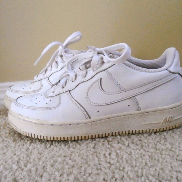 Nike Air Force 1 White Sneakers woman size 9 - Picture 9 of 9